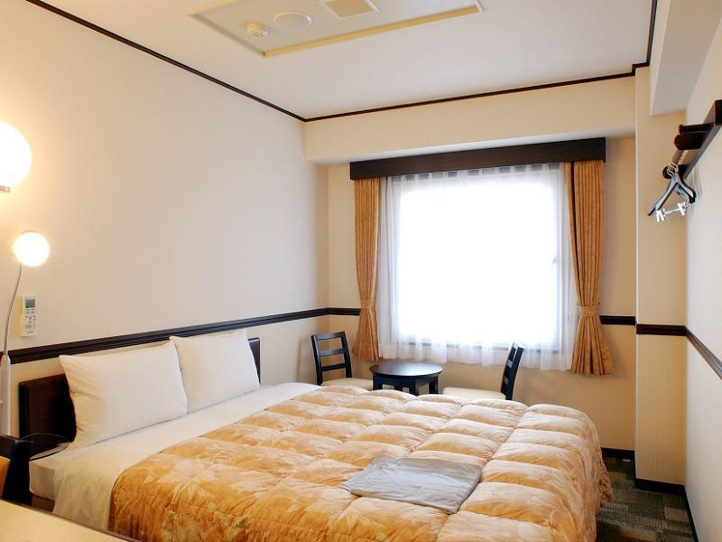 Toyoko Inn Hokkaido Asahikawa Ekimae Ichijo Dori Exteriör bild